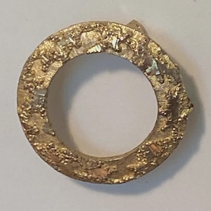 Vintage Mamselle Circle Brooch Gold Textured Marked