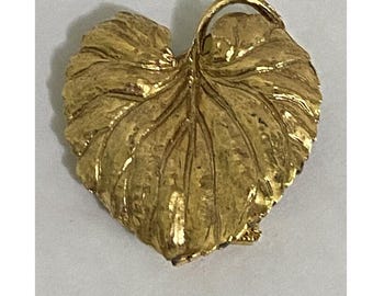 Vintage Gold Botanical Ivy Leaf Vine Brooch