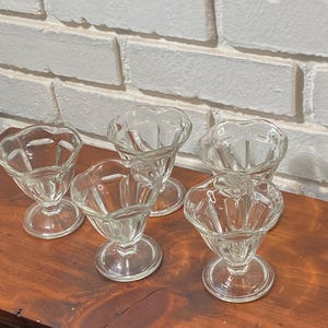 Vintage Anchor Hocking Fountainware Clear Low Sherbet, Dessert or Parfait Glasses Set of 5