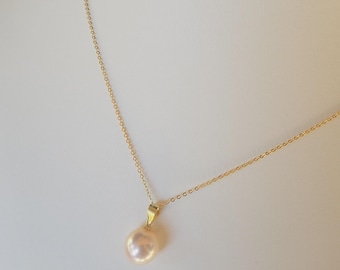 Pearl Pendant 8-8.5mm Near Round Freshwater Pearl Top Quality Excellent Lustrous Blemish Free Surface Natural Color Untreated Non-Dyed 1 pc