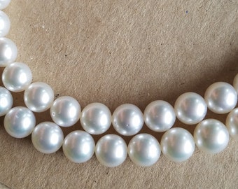 Southsea Pearl White Perfect Round Grade AA 9-10mm Saltwater Pearl Natural White Untreated Non-Dyed High Luster with Blemishes