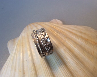 Sterling silver spinner ring