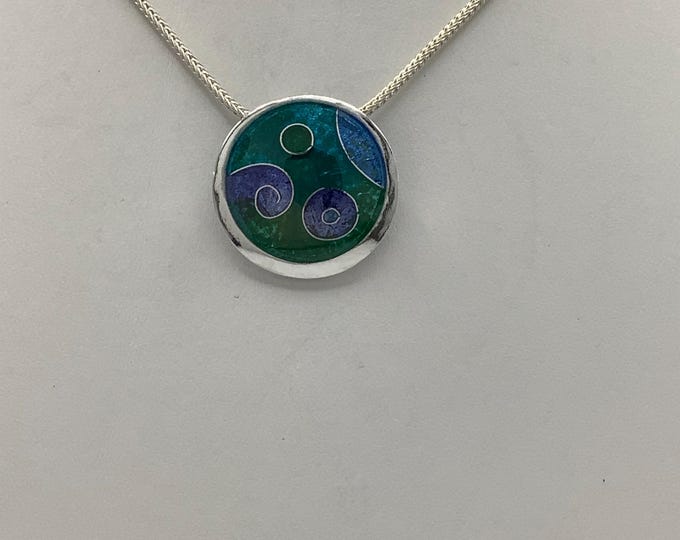 Cloisonné Enamel Modern Necklace