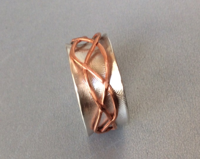 Sterling silver spinner ring with copper Free Form spinner band