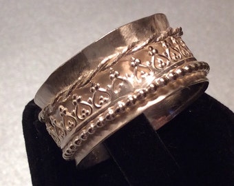 Sterling silver spinner ring