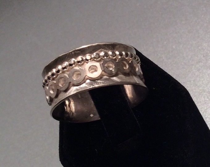 Sterling silver spinner ring