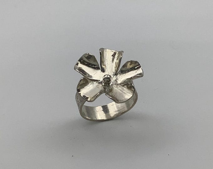Sterling silver rose ring