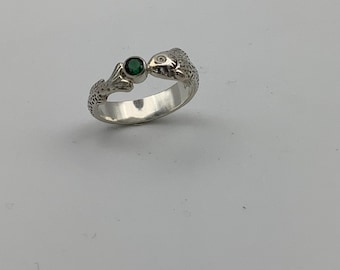 Emerald Sterling silver Fish Ring