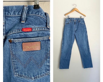 vintage 80s medium dark wash wrangler jeans - womens 29x28 30x28 bootcut  womens fitted slim sexy wranglers USA made -29/30 wranglers