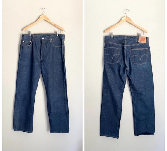 Vintage 2002 Dark Wash Levi's 501 Jeans - Y2K Men's 37x32 - Etsy