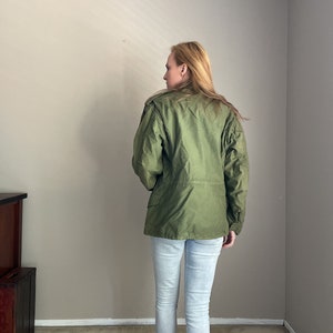 vintage 70s/80s m65 military jacket field jacket olive green drab coat with hood men's small short image 3