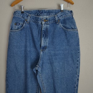 lee medium wash mom jeans / 80s 90s lee jeans / 30x33/ 30 lee jeans women's tall jeans image 7