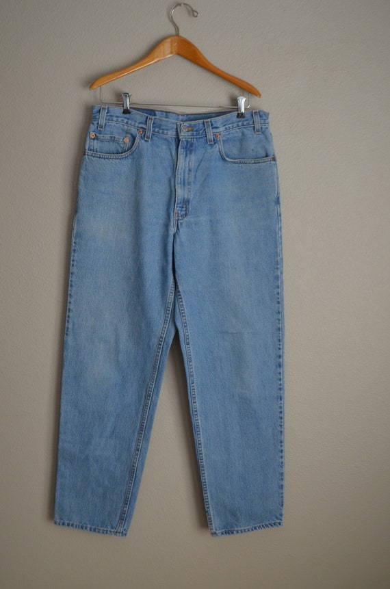 vintage 80s medium to light wash 550 Levi's jeans… - image 3