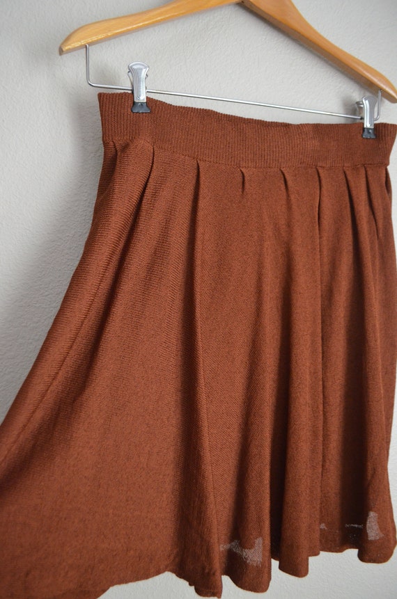 vintage 80s mini flouncy brown summer knit skirt … - image 9