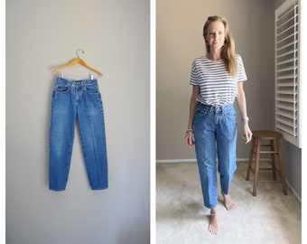 lee denim 80s jeans / unisex 80s LEE jeans / medium wash USA made jeans / 26x27 womens petite jeans high rise mom jeans / mens xsmall jeans