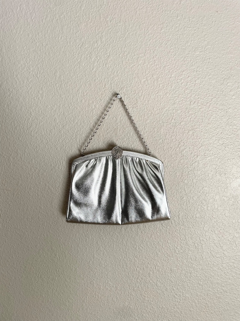 vintage 50s 60s MCM mid-century evening silver lame clasp handbag purse image 2