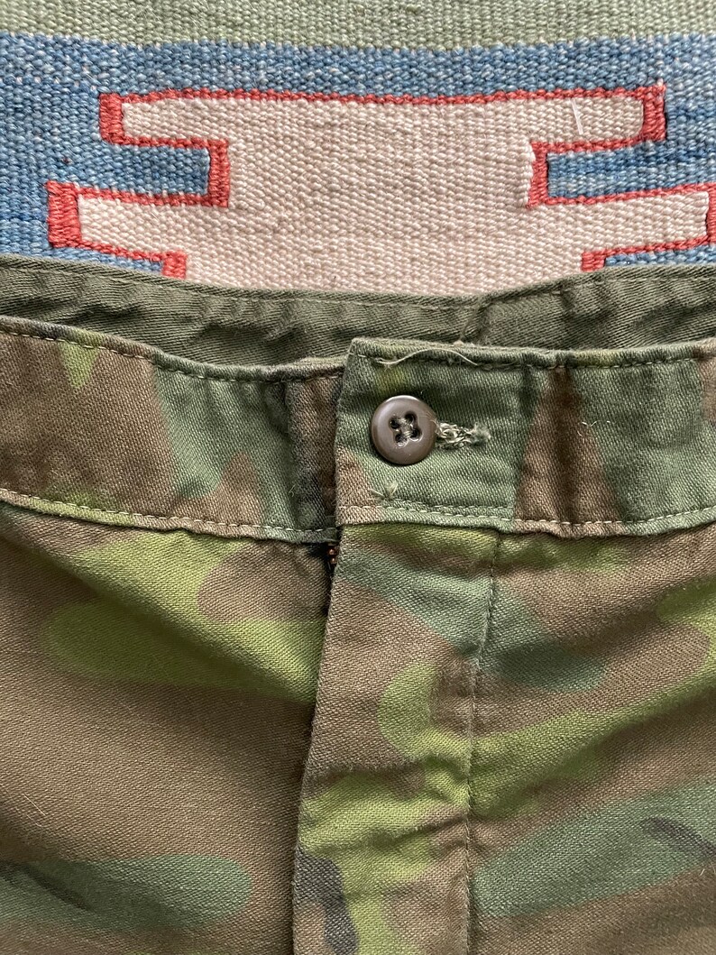 Vintage 1970s Olive Drab Camo Utility Fatigues Military Trouser 42 42x31 OG Style Camouflage Trousers image 5
