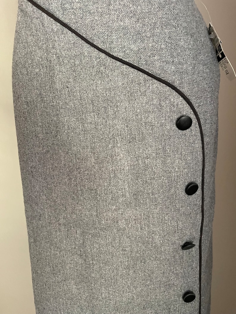 vintage 70s 80s black and gray wool pencil skirt xsmall 23/24 image 2