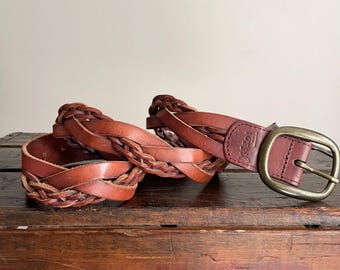 Women’s Brown Braided Leather Belt Fossil Size M Shiny Gold Toned Buckle EUC Y2K Fossil Vintage Y2k Leather Gold (metallic) Braided Belt Size  main image 4