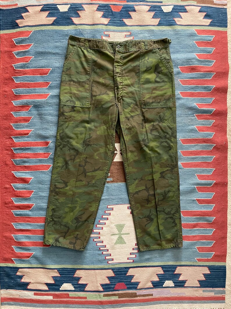 Vintage 1970s Olive Drab Camo Utility Fatigues Military Trouser 42 42x31 OG Style Camouflage Trousers image 1