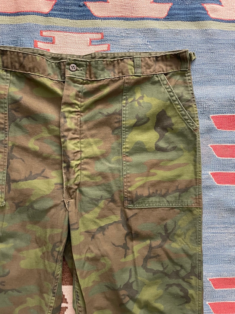 Vintage 1970s Olive Drab Camo Utility Fatigues Military Trouser 42 42x31 OG Style Camouflage Trousers image 4