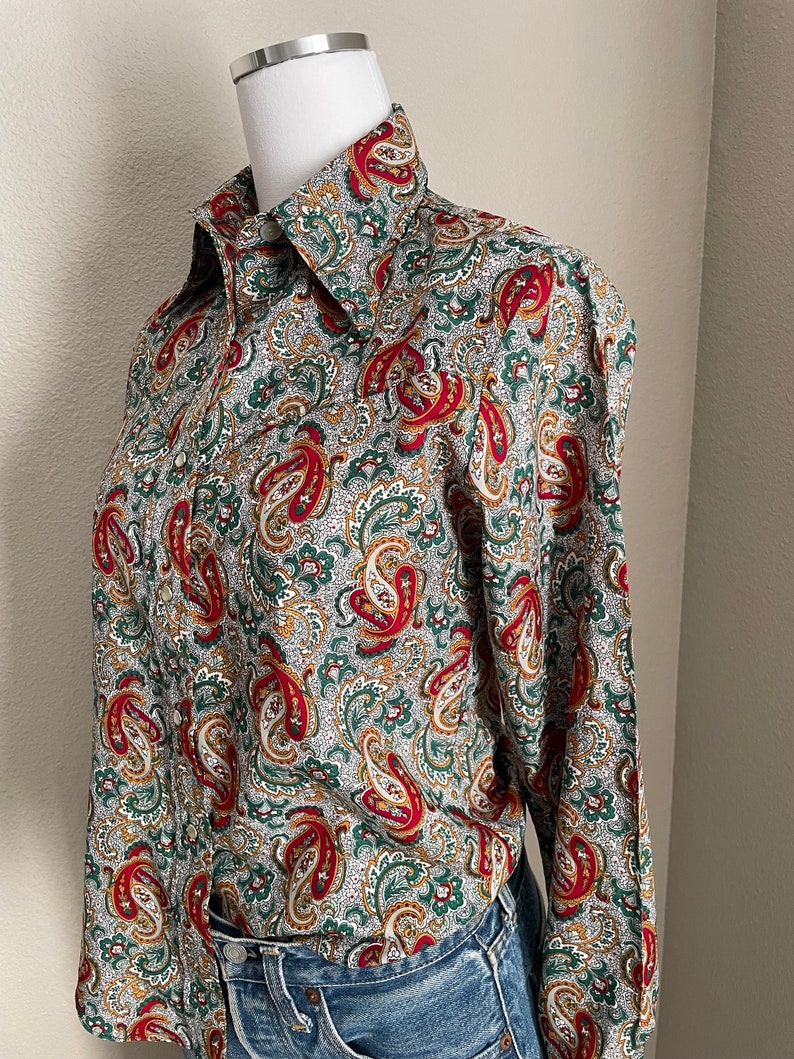 vintage 70s Lee Paisley Western Style Peal Snap Polyester button Down Blouse women's small image 5