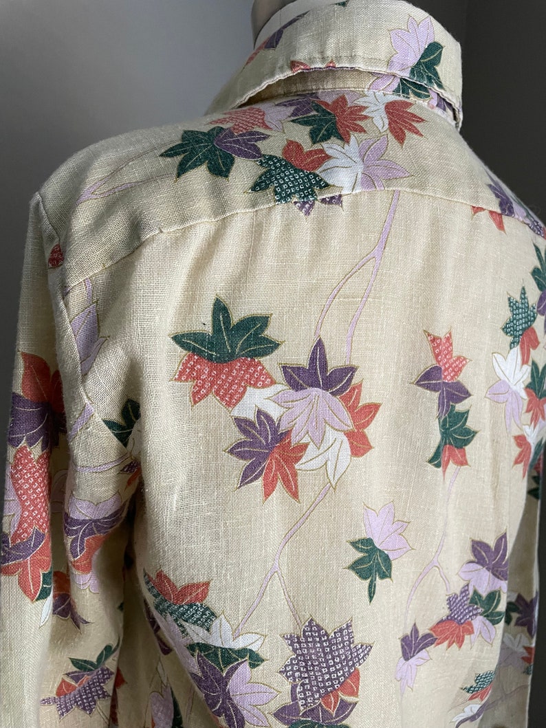 vintage 70s Levi's floral linen style leaves button-down blouse women's small/medium image 8