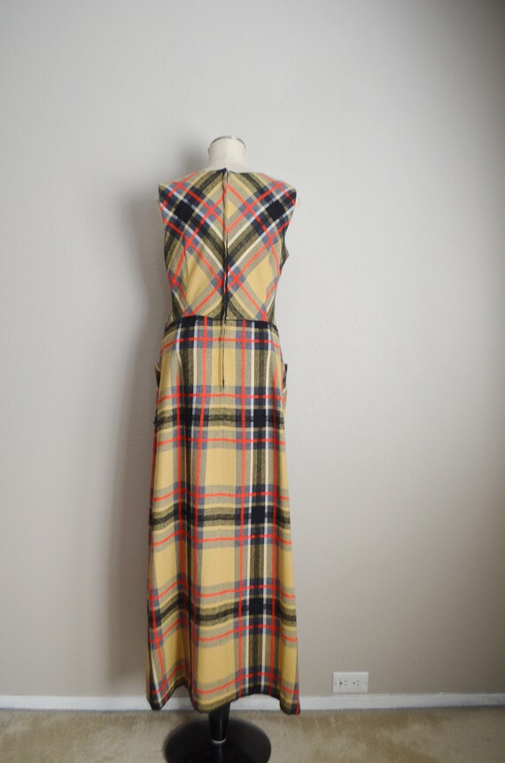 plaid maxi dress / vintage 70s plaid maxi sleevel… - image 6