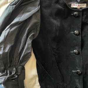 vintage 80s YVES SAINT LAURENT rive gauche black velvet taffeta peplum fitted jacket blouse/ women's x-small image 8