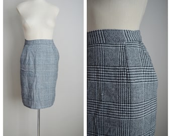 vintage 80s plaid wool blend black white wool slim pencil skirt - xsmall plaid skirt - 23/24