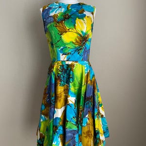 Vintage 60s Tropical Floral Dress: Mid-Century Hawaiian Pleated Skirt, Small