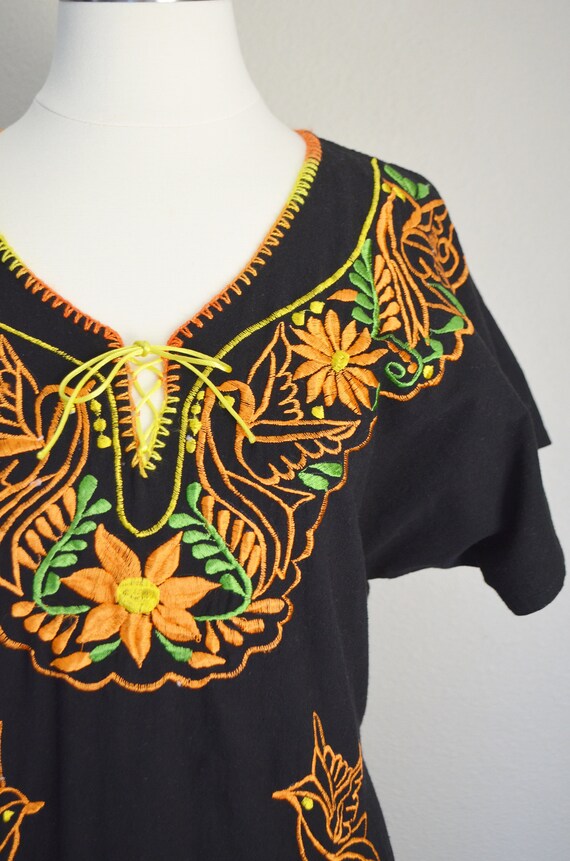 vintage embroidered dress / black and orange peas… - image 4