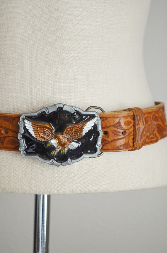 floral tooled western belt / vintage tooled belt w
