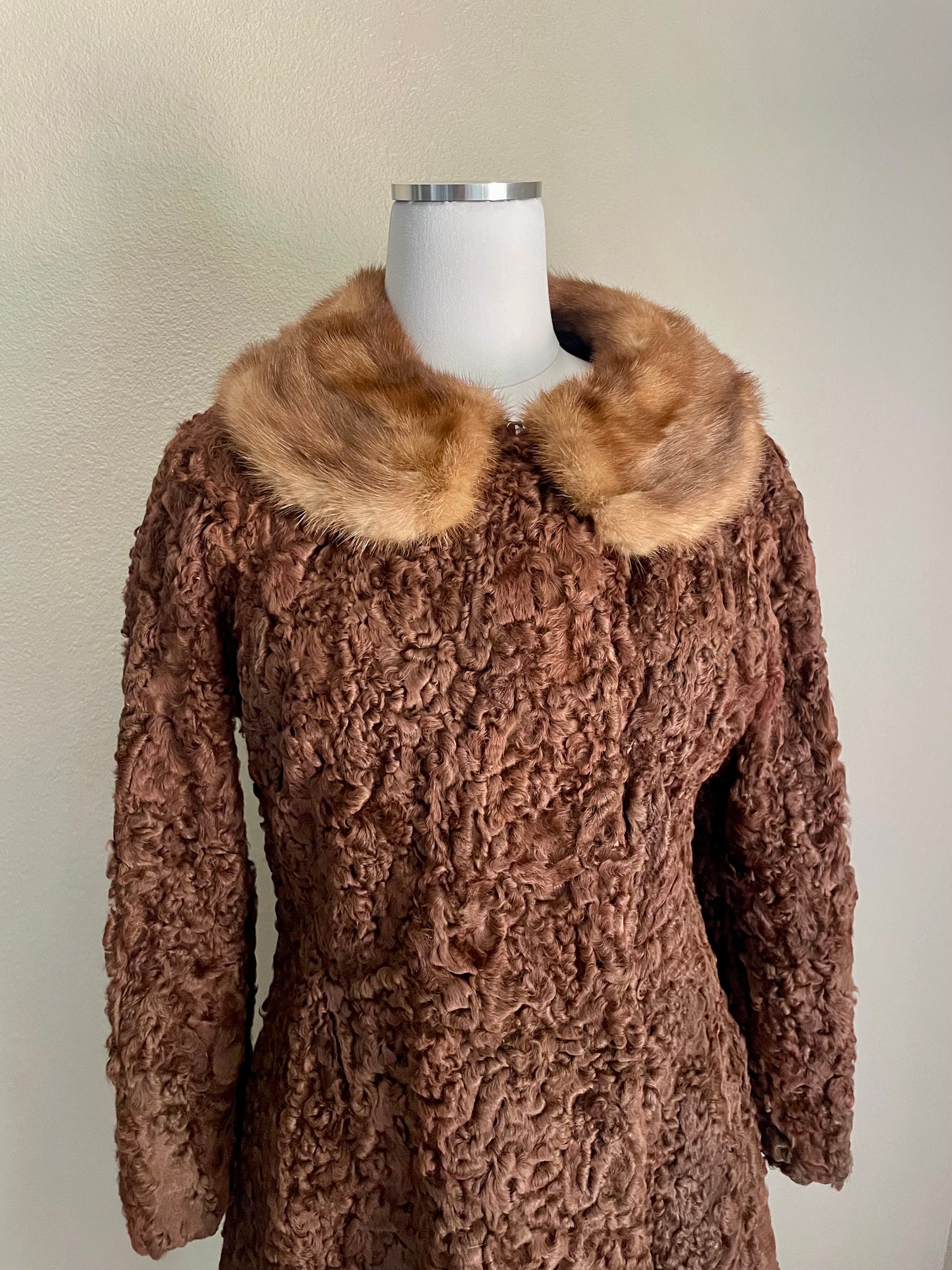 Vintage 50s Brown Wool Coat: Lambswool & Fur Collar, Women's Small