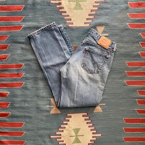 Levis 501 28 x 32 hot sale