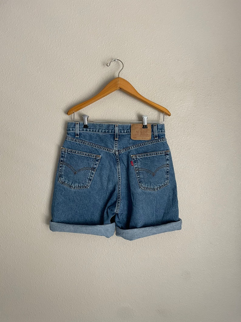 vintage 90s Levi's 550 jean cutoffs cutoff shorts 30 waist image 7