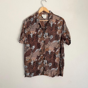 Vintage 90s animal print wild tropical rayon safari cheetah cotton blouse -- women&#39;s medium