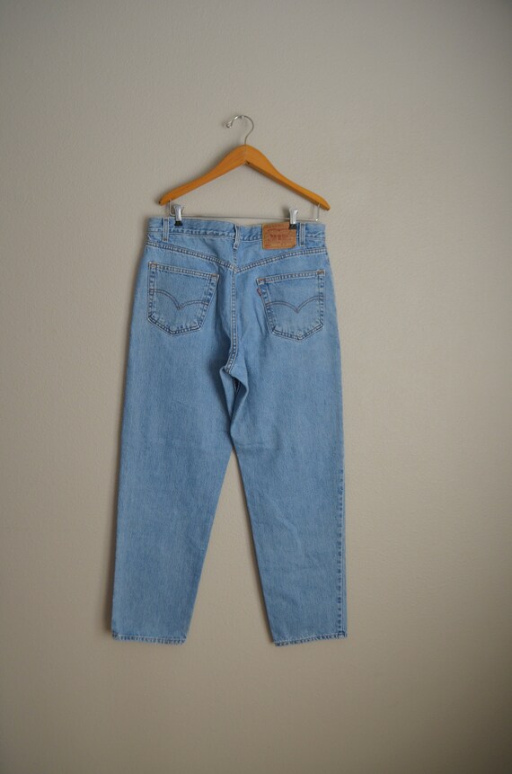 vintage 80s medium to light wash 550 Levi's jeans… - image 7