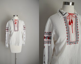 embroidered blouse / vintage 60s ethnic hungarian style blouse - women's small