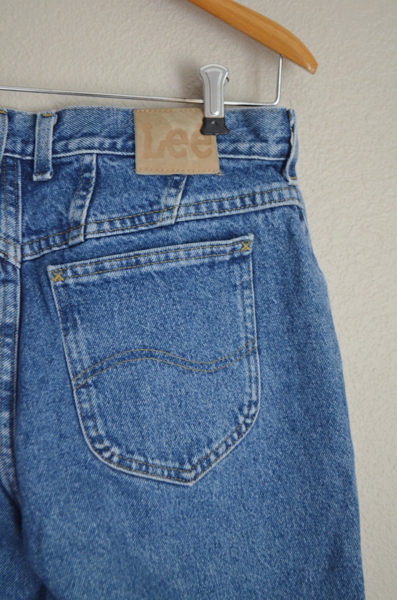 lee medium wash mom jeans / 80s 90s lee jeans / 30x33/ 30 lee jeans women's tall jeans image 5
