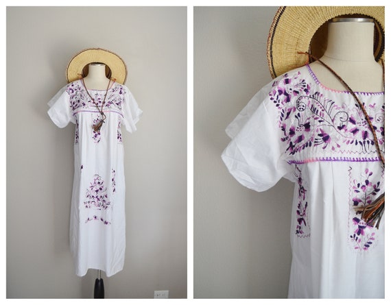 embroidered mexican dress - medium