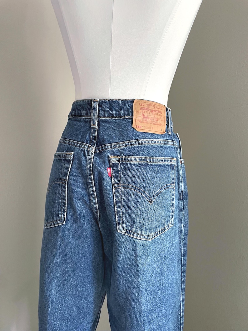 Vintage 90s Levi's 550 Jeans: High-Waisted Relaxed Fit, USA Made - women's 32- 32x30 image 2