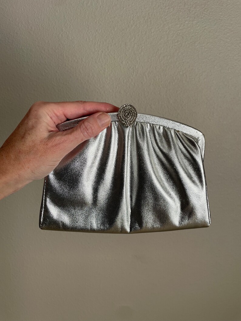 vintage 50s 60s MCM mid-century evening silver lame clasp handbag purse image 7