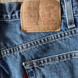 vintage 90s Levi's 550 jean cutoffs cutoff shorts 30 waist image 5