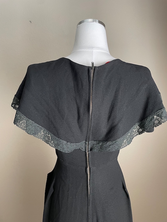 vintage 40s 50s black crepe and lacecocktail eleg… - image 2