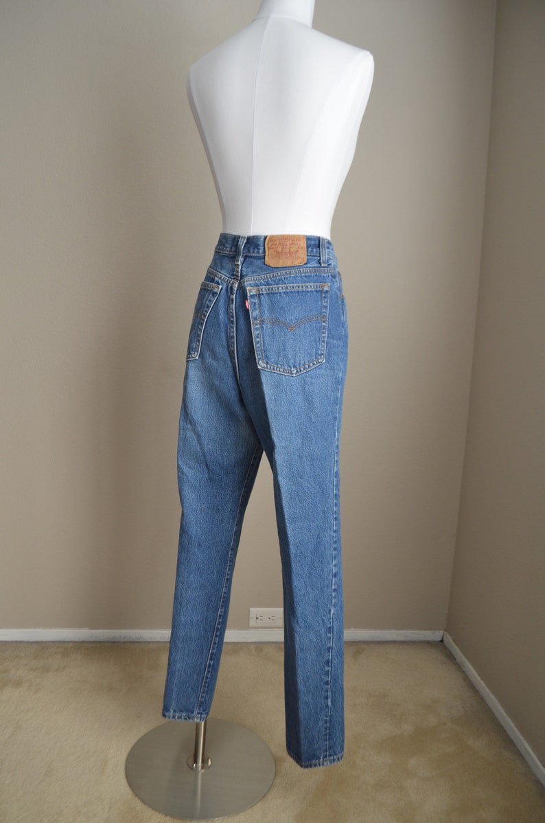 women's 501 levi's jeans / vintage medium wash 80s 501 USA made levi's jeans 30x31-women's 29/30 image 5