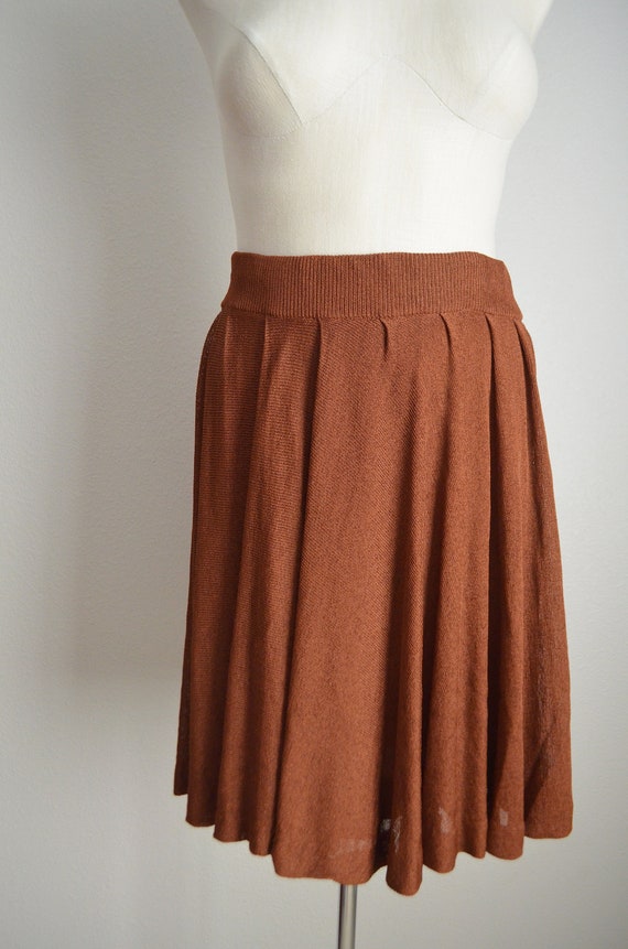 vintage 80s mini flouncy brown summer knit skirt … - image 3