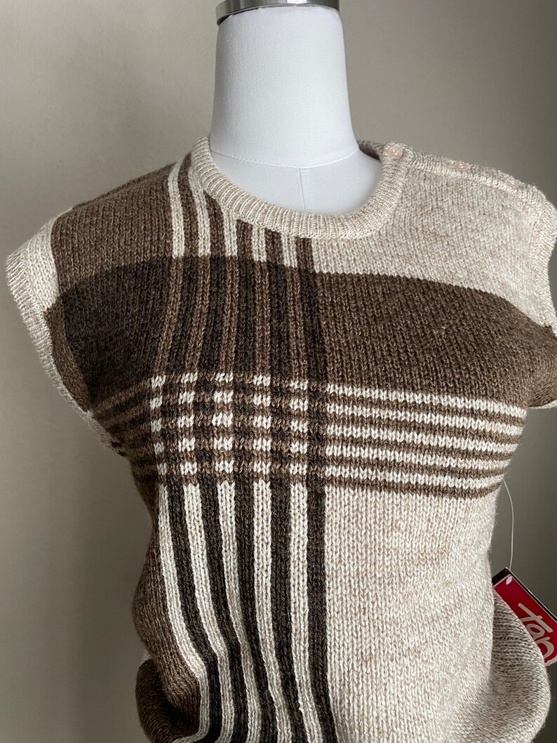 Vintage 80s Tam-Jay Brown Beige Striped Sweater Vest Deadstock women's small image 6