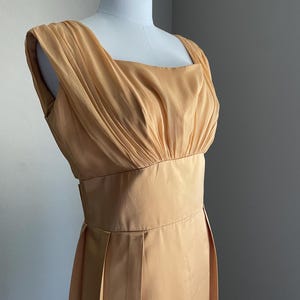 vintage 50s peach silky sleeveless shelf bust dress with bustle - small