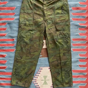 Vintage 1970s Olive Drab Camo Utility Fatigues Military Trouser 42 42x31 OG Style Camouflage Trousers image 3